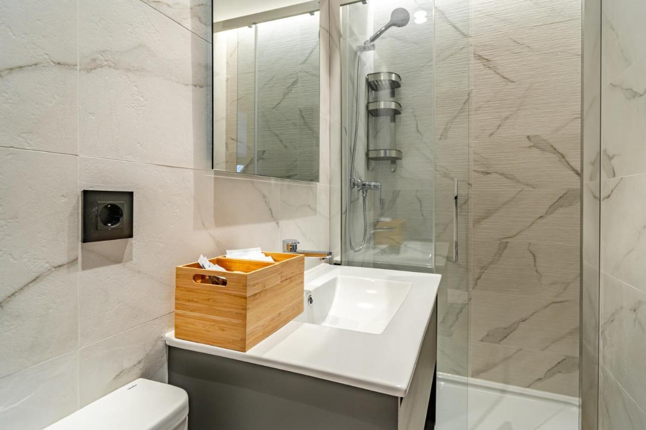Edificio Fenix By Plaza Mayor Apartment
